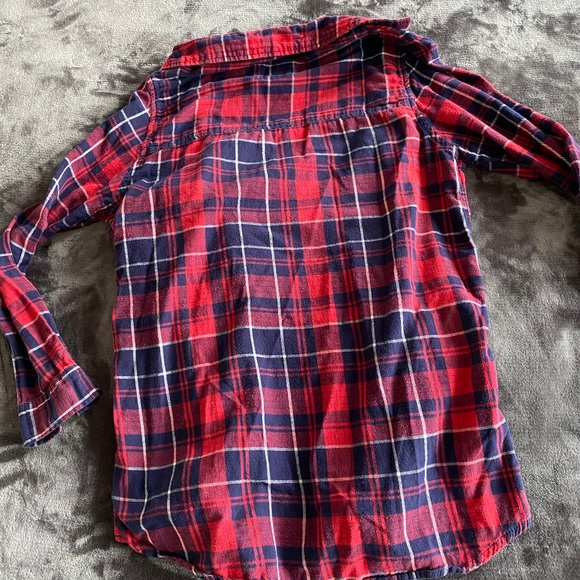 Red Oversized Flannel - Picture 2 of 3